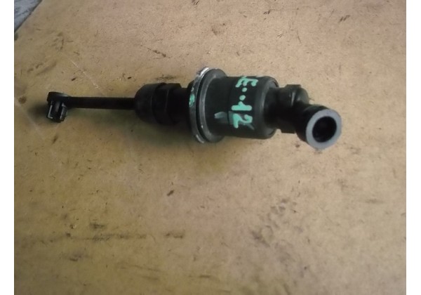 Головний циліндр зчеплення RENAULT SCENIC, 2.0 16v, 8200151784 c